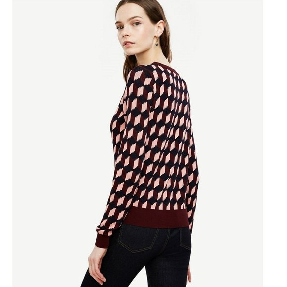 Ann Taylor Burgundy Red Navy Blue Geometric Long Sleeve Crew Neck Sweater - Picture 1 of 3